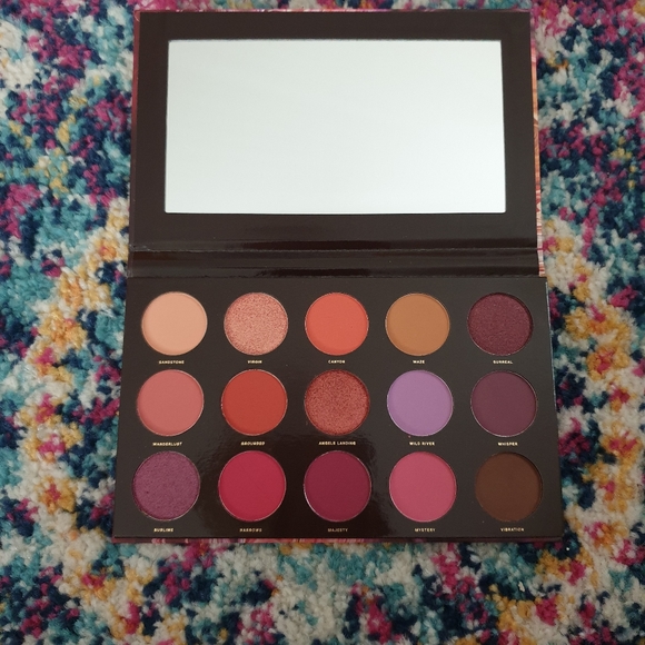 NWT Hipdot Zion Palette - Picture 4 of 4